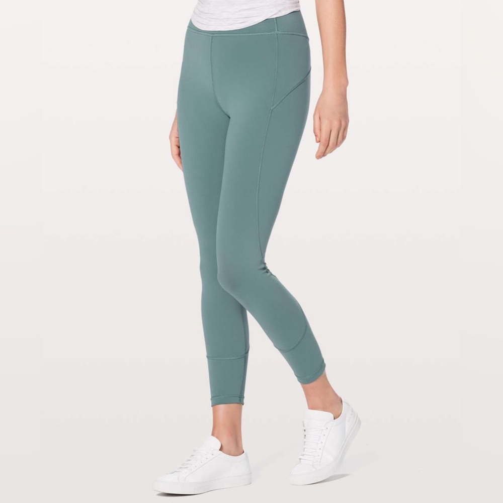 In Movement Tight 25” Everlux